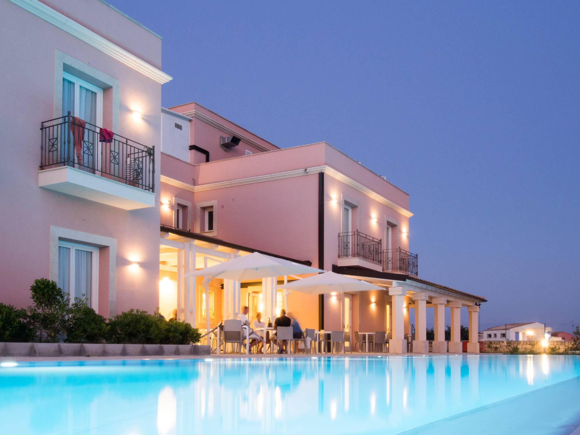 Hotel Danieli Pozzallo Buitenkant foto