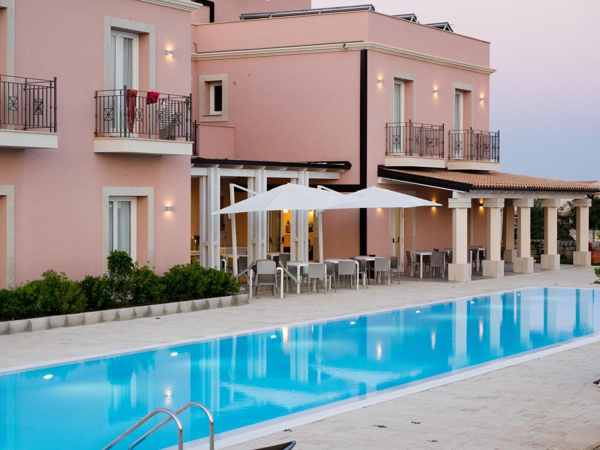 Hotel Danieli Pozzallo Buitenkant foto