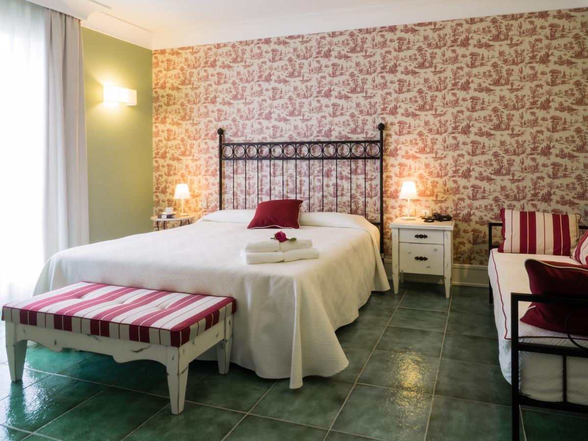 Hotel Danieli Pozzallo Buitenkant foto